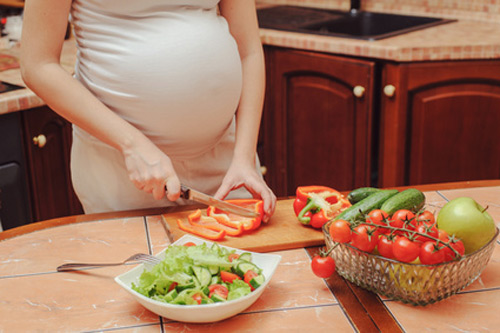 Food Cravings in Pregnancy Linked to Signaling in Brain’s Reward Centers