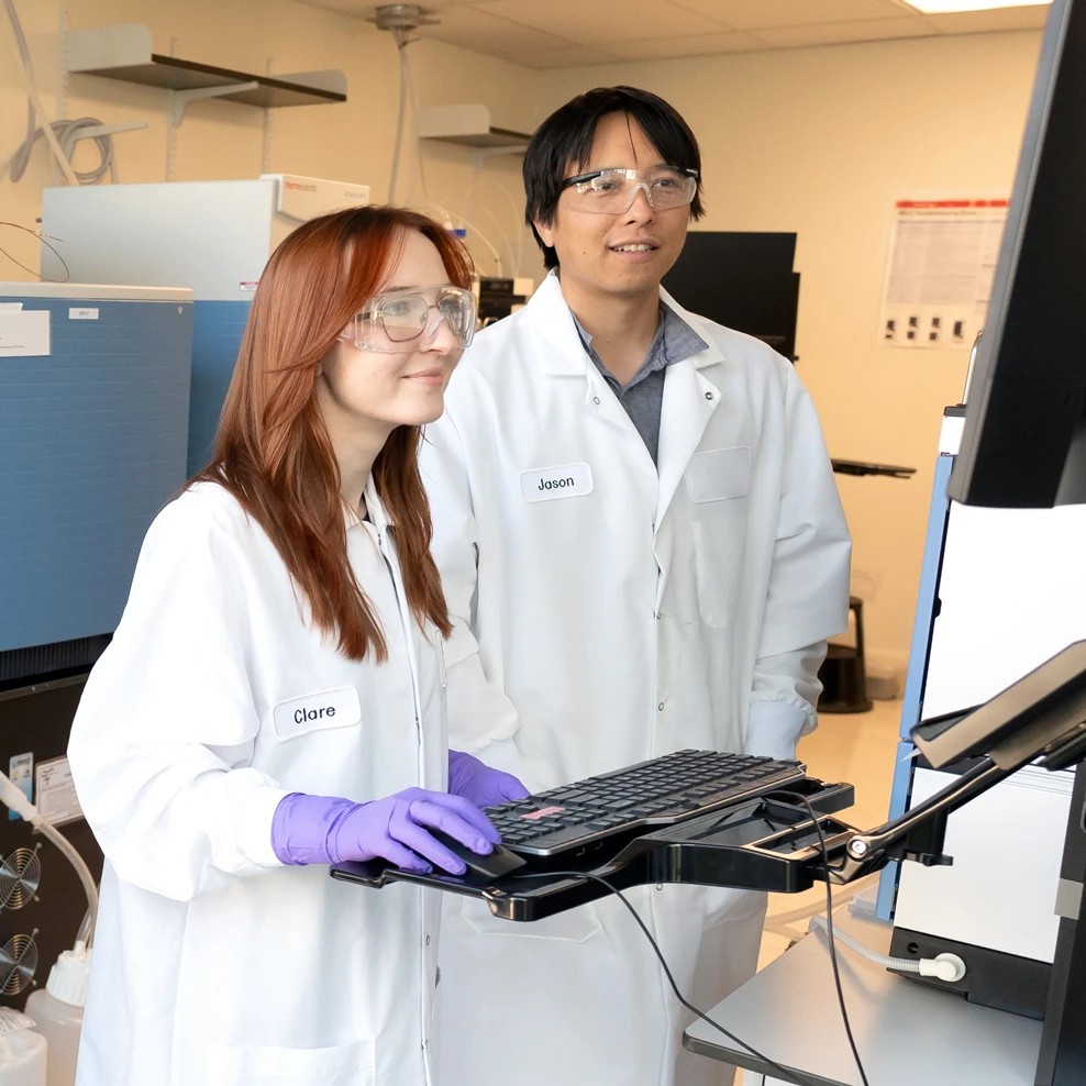 Regeneron, Parabilis Ink Up-to-$2.3B Antibody-Peptide Conjugate Collaboration